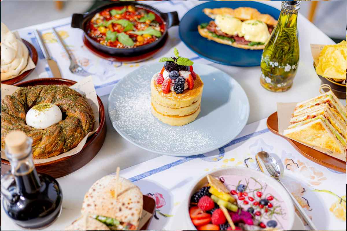 brunch-is-also-part-of-25-best-birthday-party-ideas-for-adults