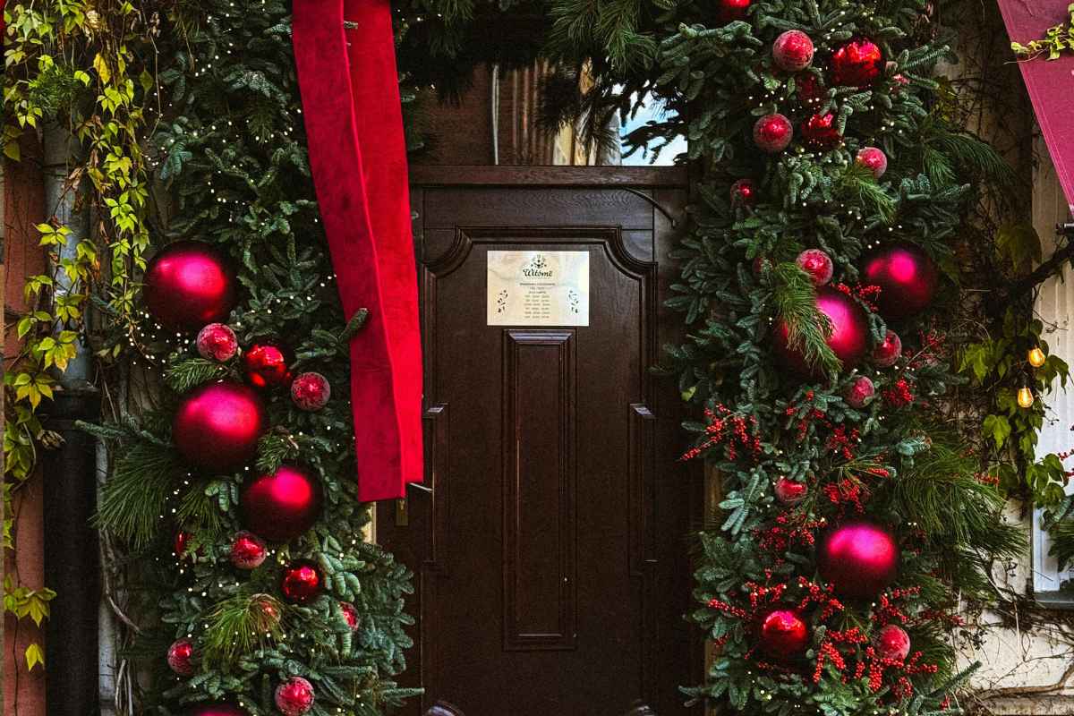 christmas-greenery-