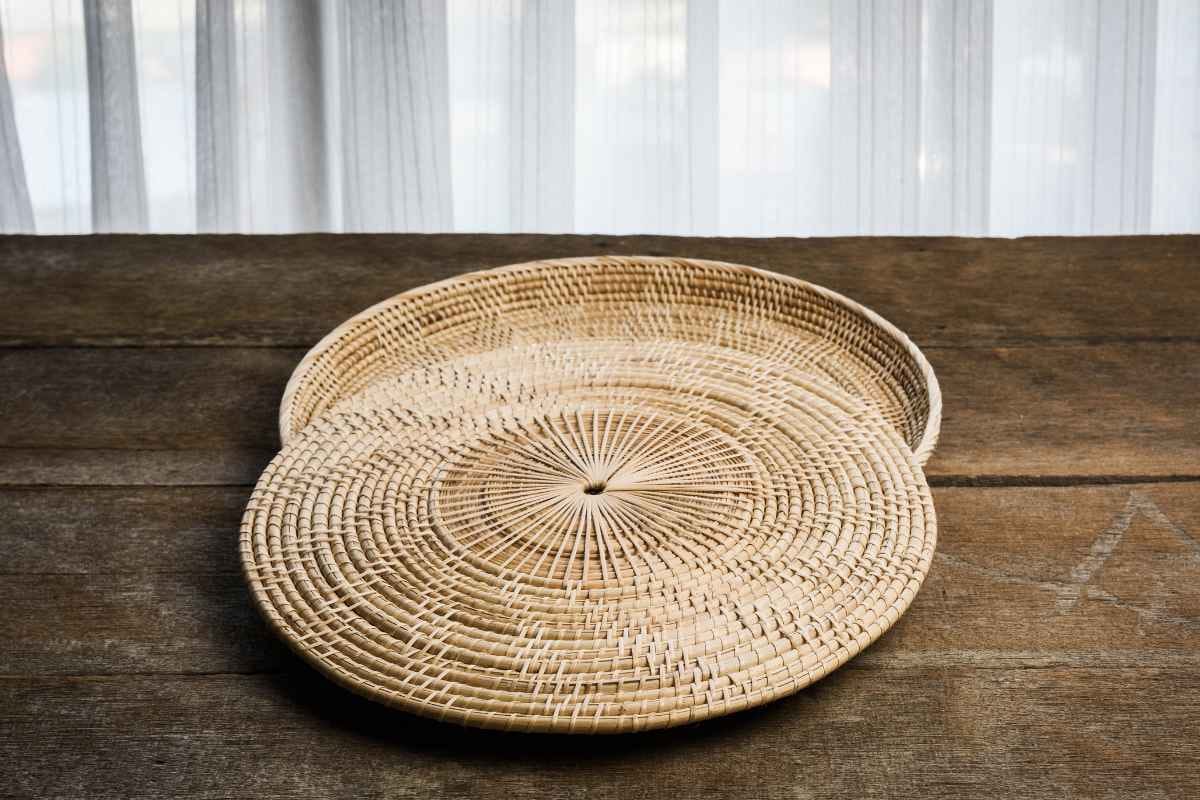 placemart-is-also-part-of-30-christmas-table-decoration-ideas