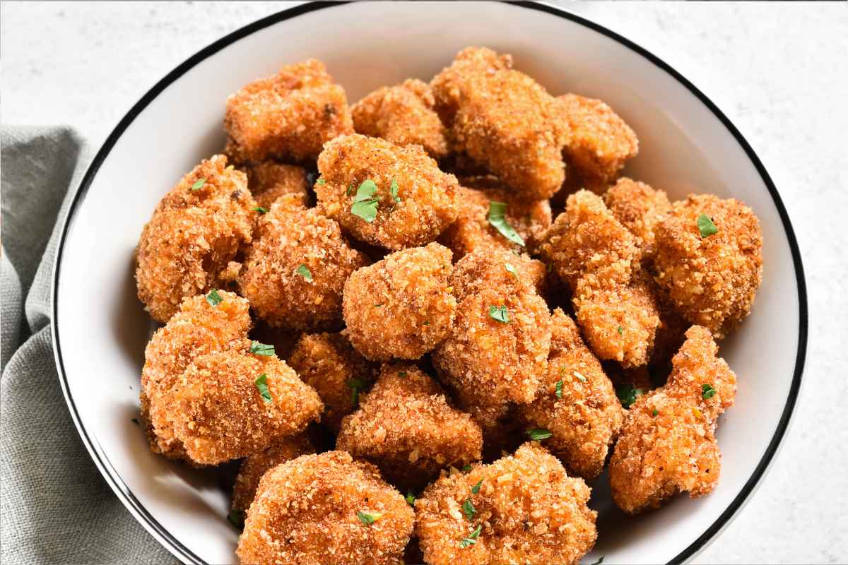 mini-chicken-bites-is-also-part-of-christmas-snack-ideas