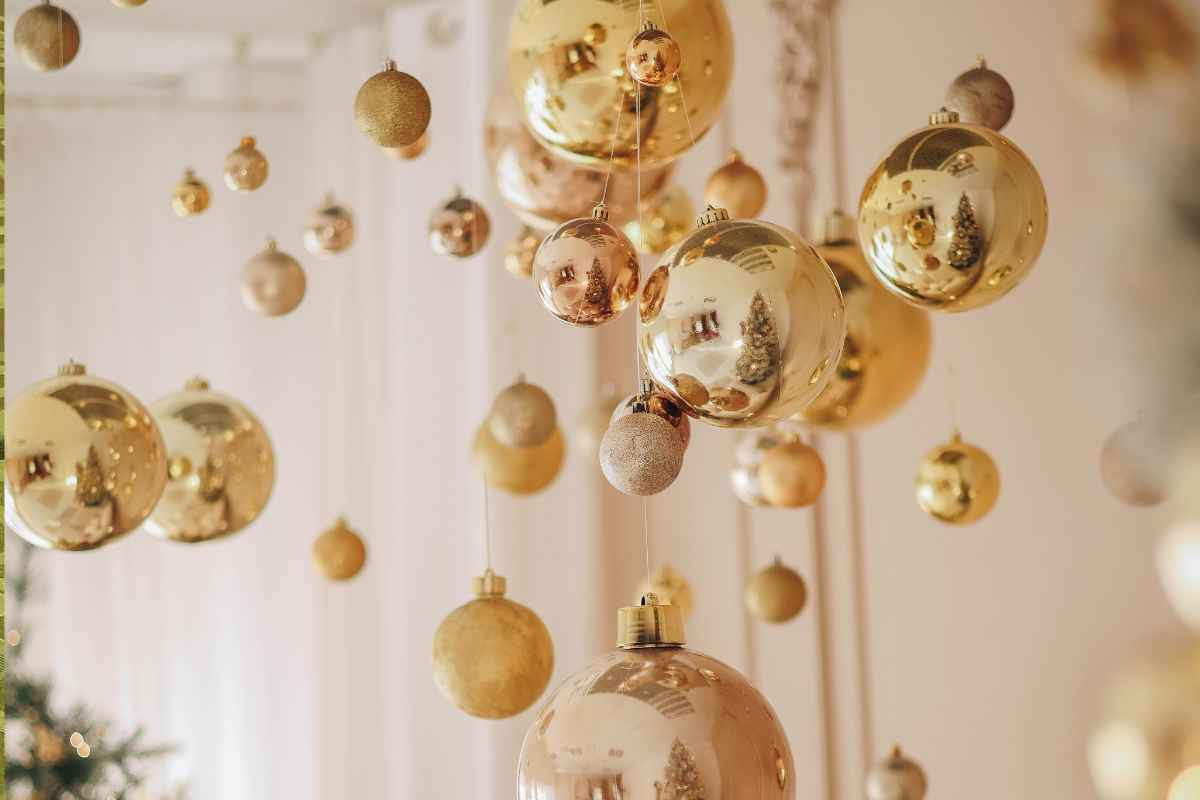 ornaments-hanging-on-ceiling