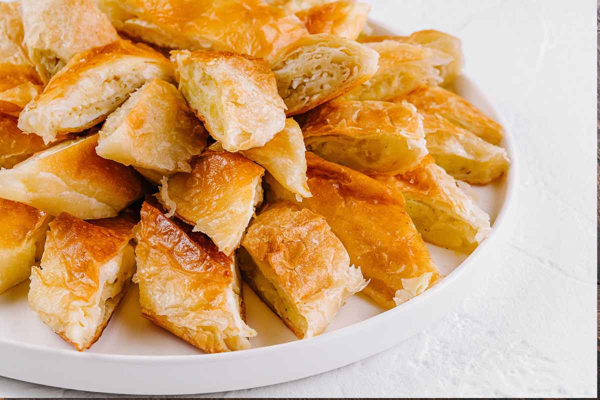puff-pastry-bites-is-also-part-of-25-christmas-party-food-ideas