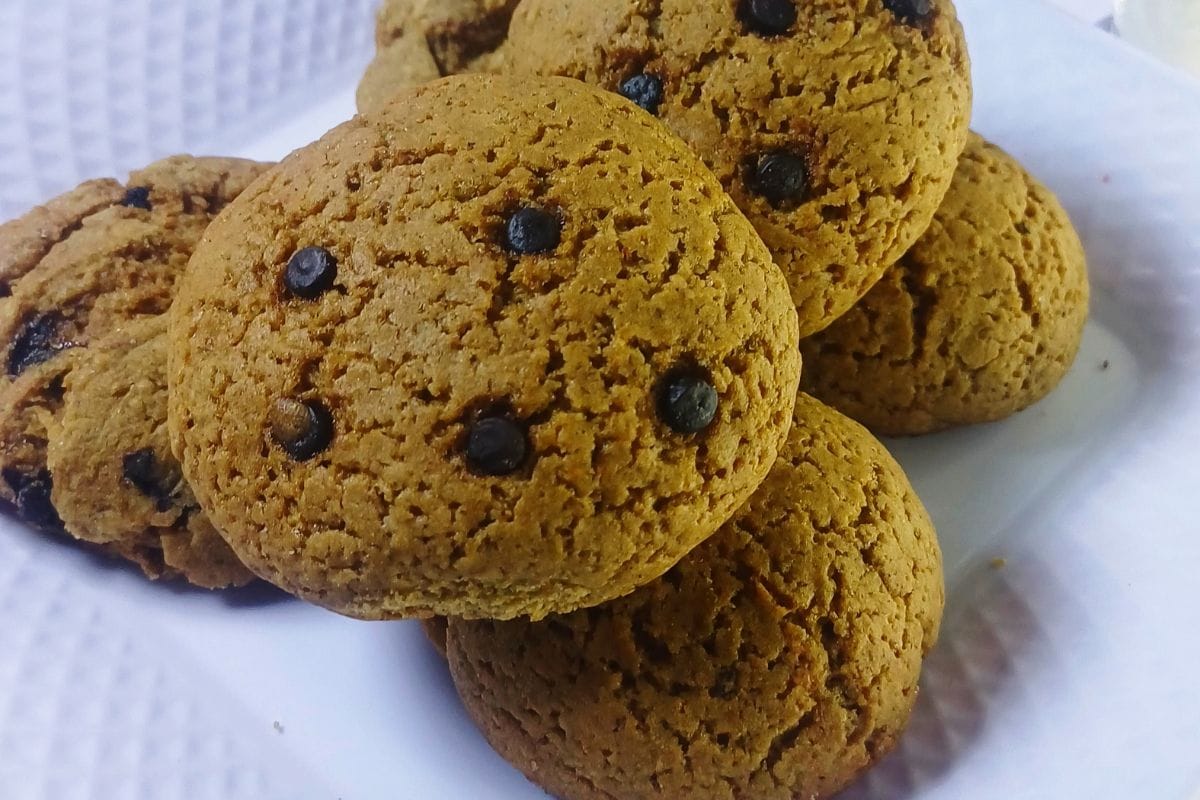 homemade-easy-chocolate-chip-cookies-recipe
