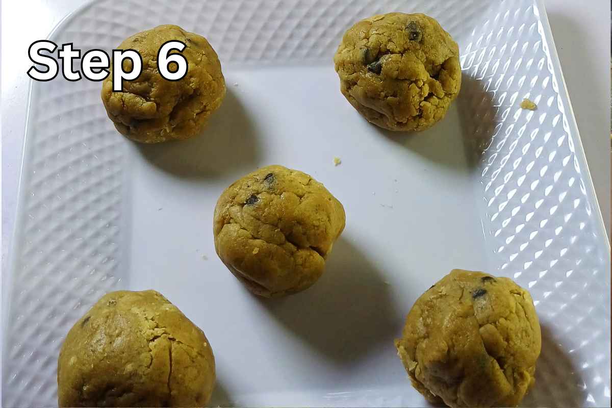 round-shape-raw-cookies