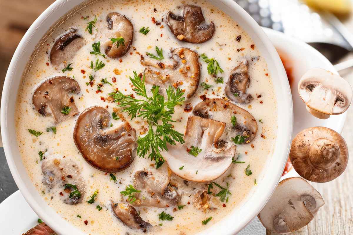 creamy-mushroom-on-a-bowl