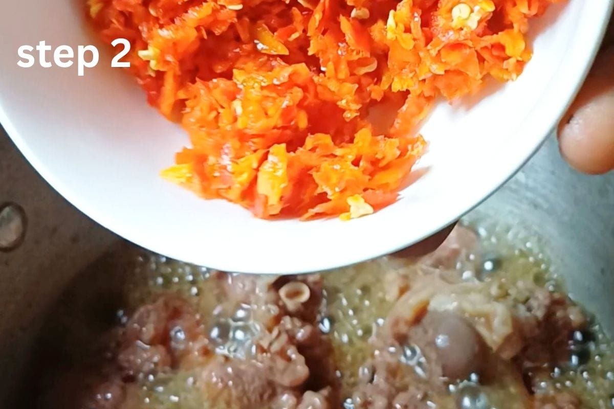 adding-pepper-into-nigerian-egusi-soup-recipe
