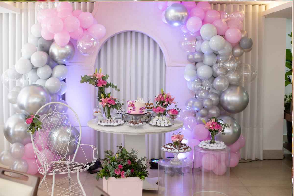 pretty-floral-birthday-is-also-part-of-cute-birthday-party-ideas-for-women