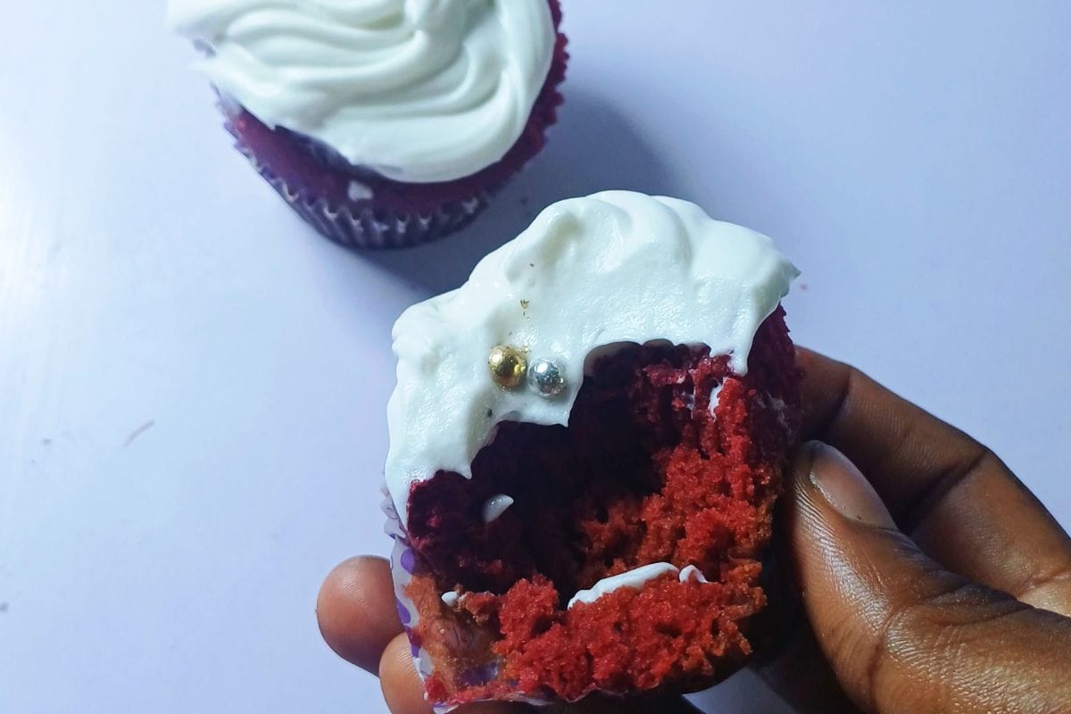 homemade-baked-red-velvet-cupcake-recipe